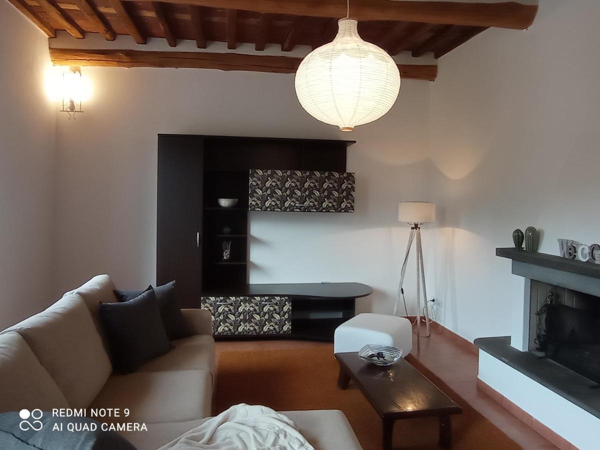 דירות SantʼAndrea di Compito La Terrazza Del Vecchio Mulino מראה חיצוני תמונה